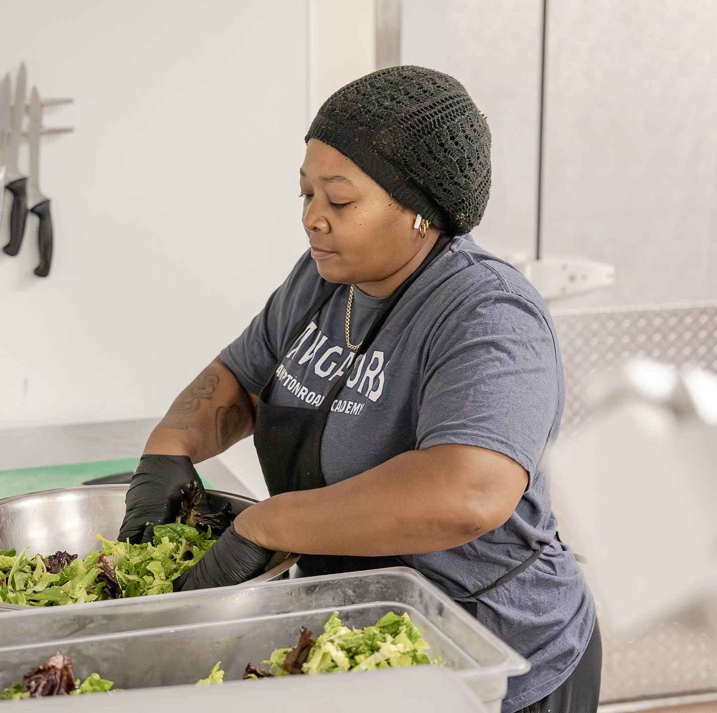 Dining Hall Salad Prep HRA dining hall staff prepare nutritious meals for students